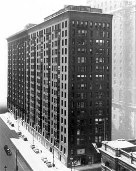 The Monadnock Building. Photo courtesy of the Chicago Historical Society.